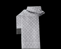 LOUIS VUITTON SCARF